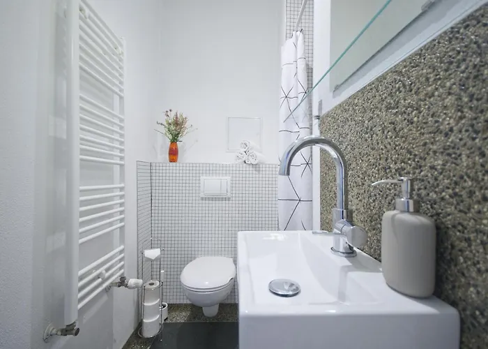 Appartement Ground Floor Lal Berlin